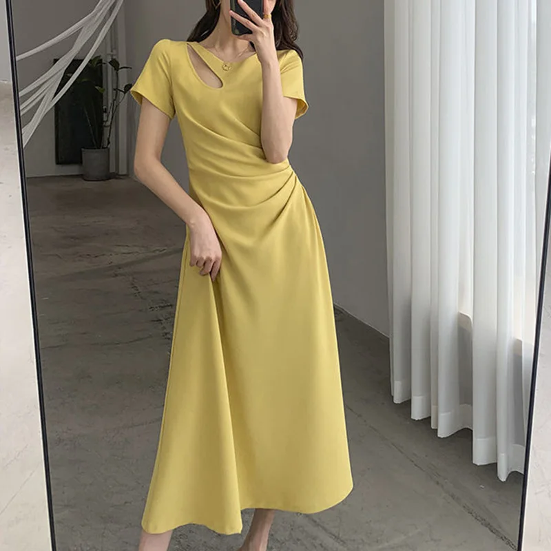 

Fashion O-Neck Loose Folds Shirring Hollow Out Long Dress Women Clothing 2023 New Solid Color Asymmetrical Casual Dresses