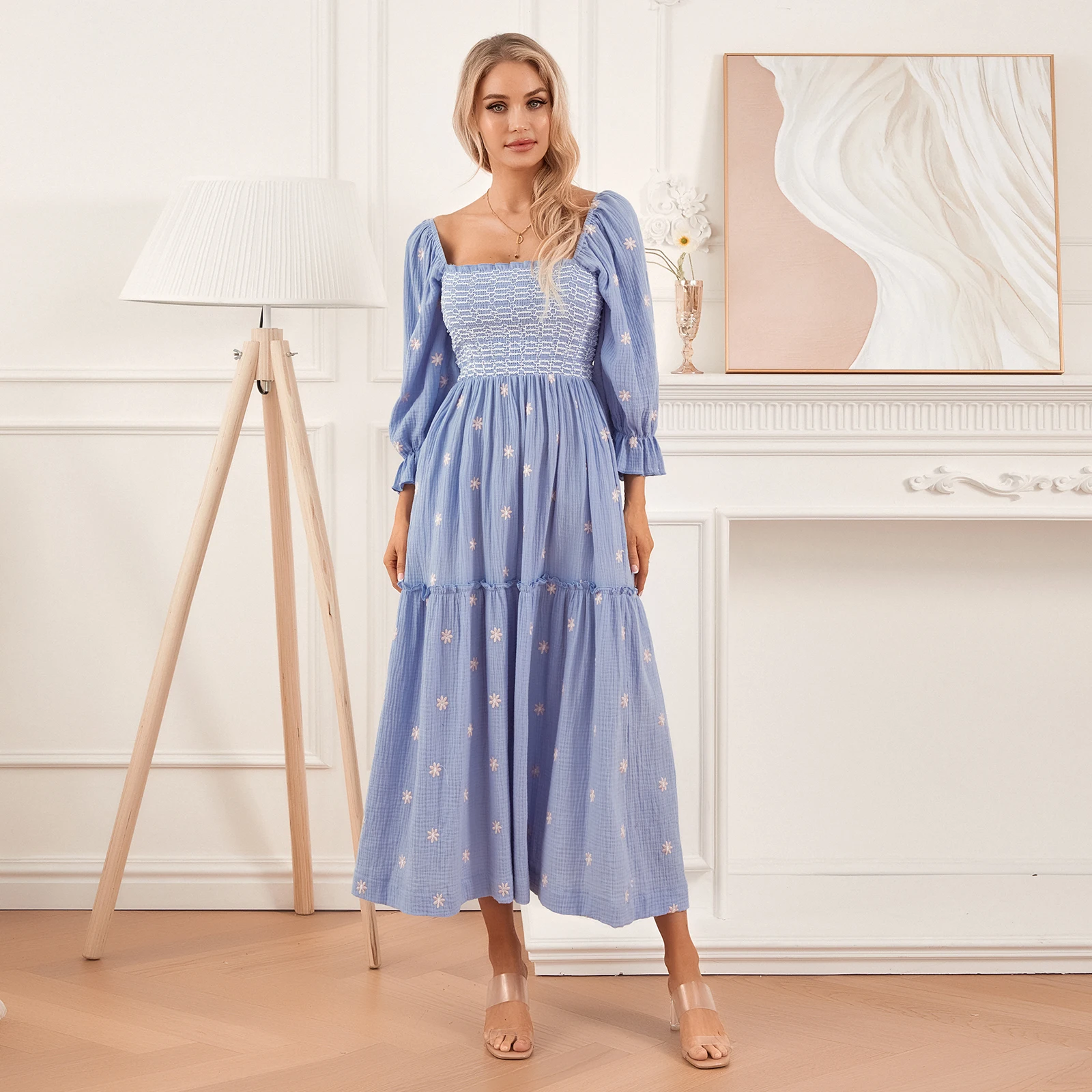 New Fashion Women Abito Lungo Abito Manica Lunga Collo Quadrato Ricamo Fiore Allentato Swing Dress Streetwear Vendita Calda S M L