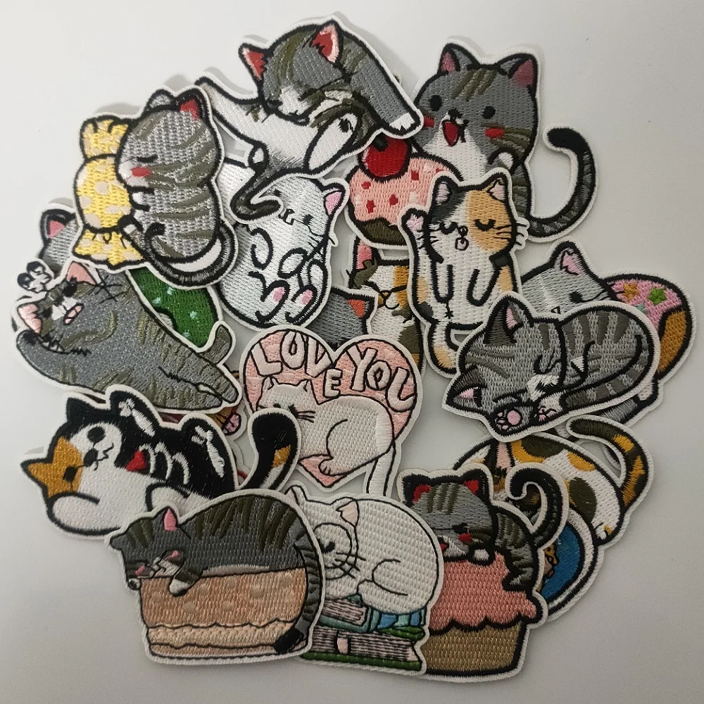

18Pcs Cartoons Cute kittep Cat ironing Embroidery Patch for on Sew Child Clothes Sticker Hat Jeans Applique Badge Accessories