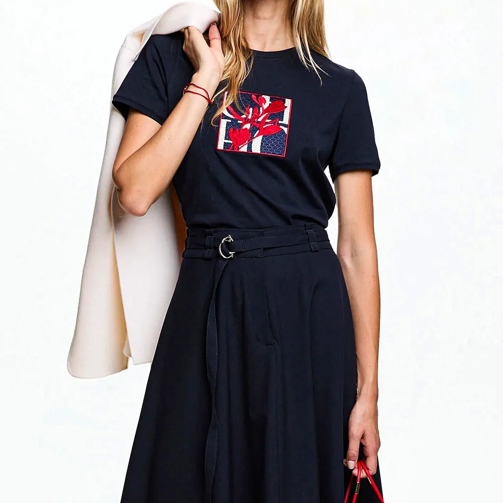 CHCH Women's T-shirt Summer New High Quality Round Neck Embroidered Texture Top 5