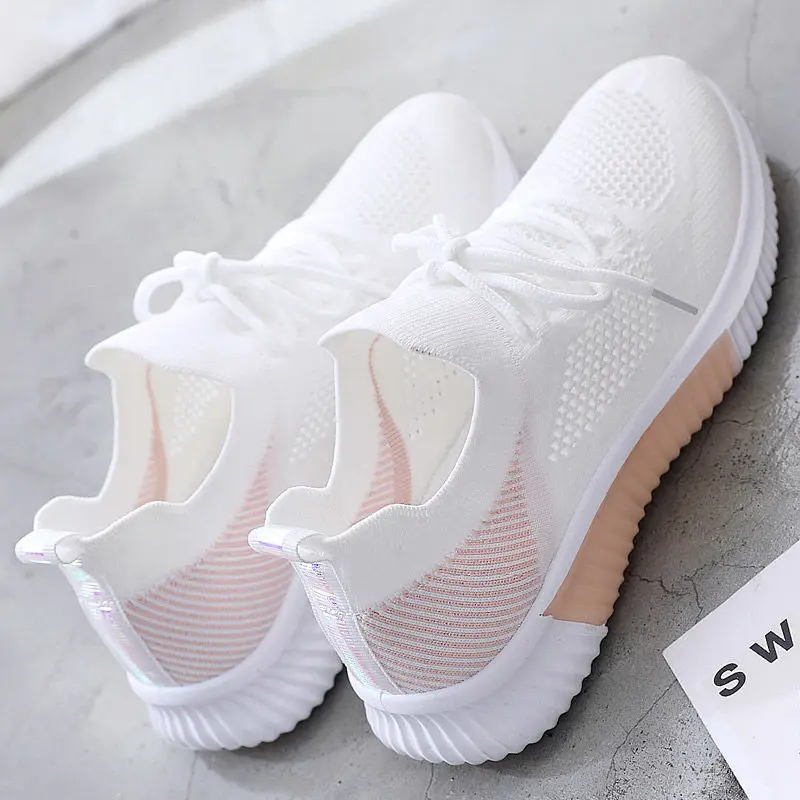 

Women Shoes 2022 Spring White New Breathable Sports Mesh Versatile Summer Hollow Walking Flying Woven No-slip Ladies Sneakers