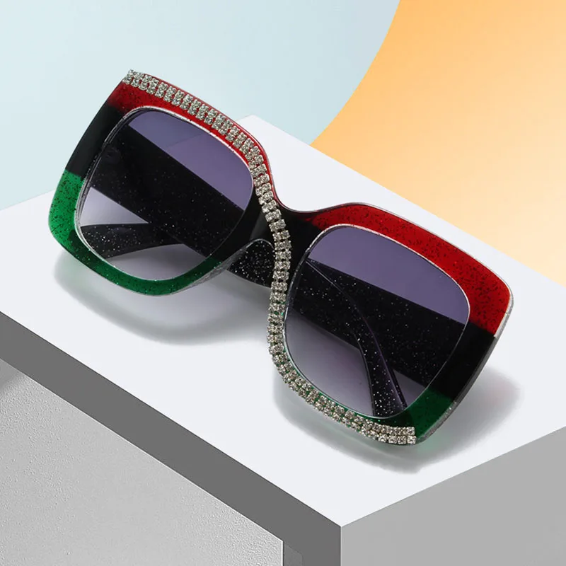 

Fashion Butterfly Frame Sunglasses Unique Square Design with Glittering Rhinestones and Oversized Frames Glasses for Women Men