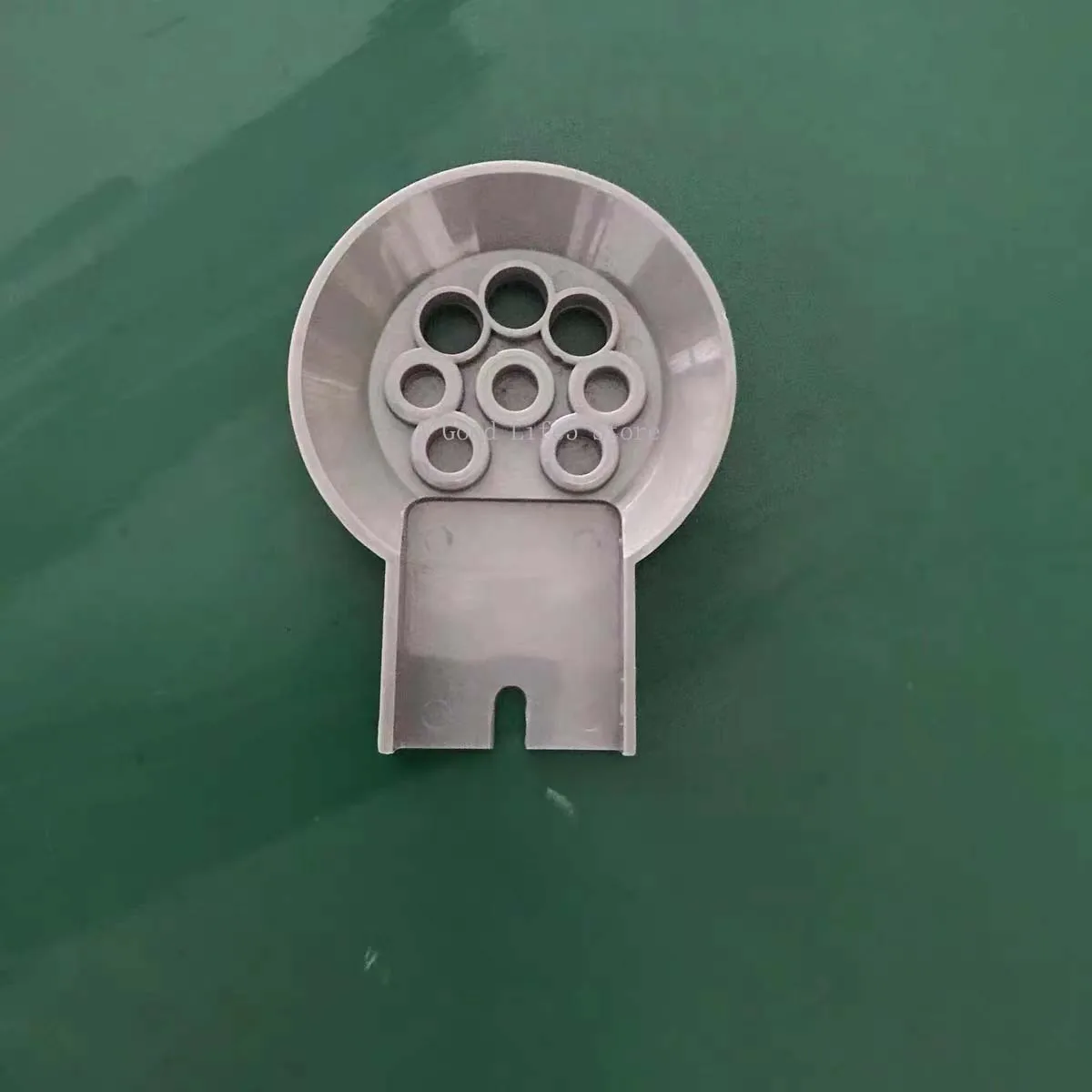 

Applicable to Yonghe coffee machine milk tea machine soybean milk machine drink outlet plastic bracket drink outlet fixed seat