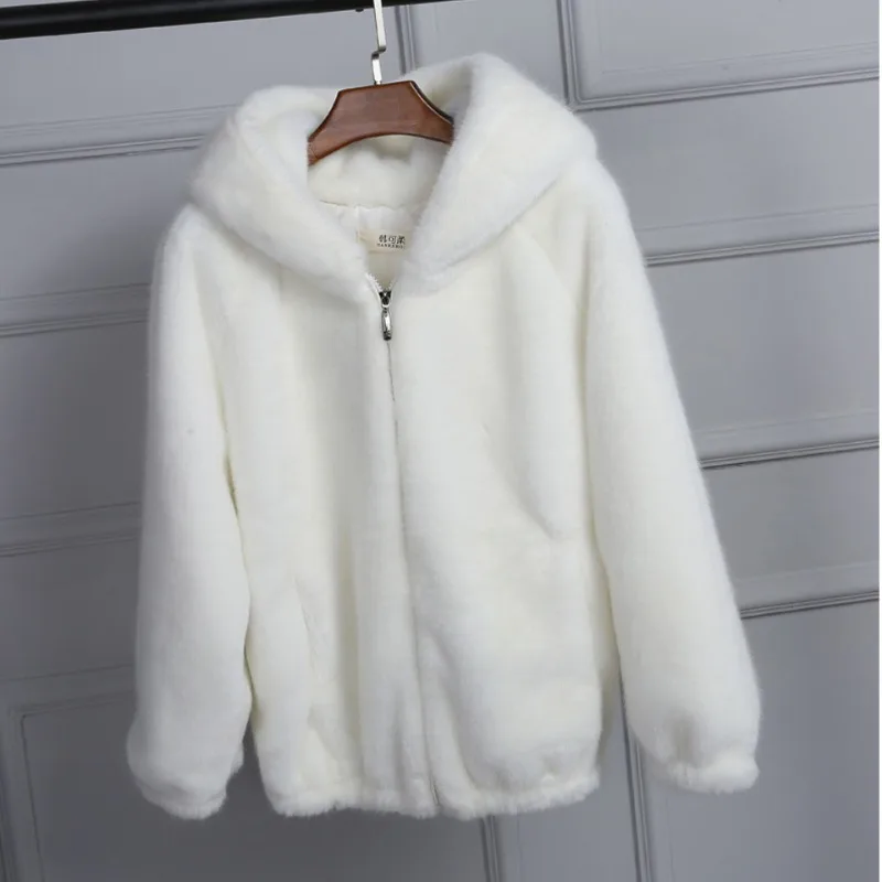 2023 Loose Autumn Winter New All-match Furry Thick Hooded Ladies Imitation Mink Short Imitation Faux Fur Light Dressed Coat