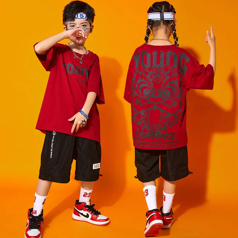 

Boys Girls Street Dance Costume Red T-shirt Black Shorts 2pcs Set Summer Kids Hip Hop Clothing Children Streetwear