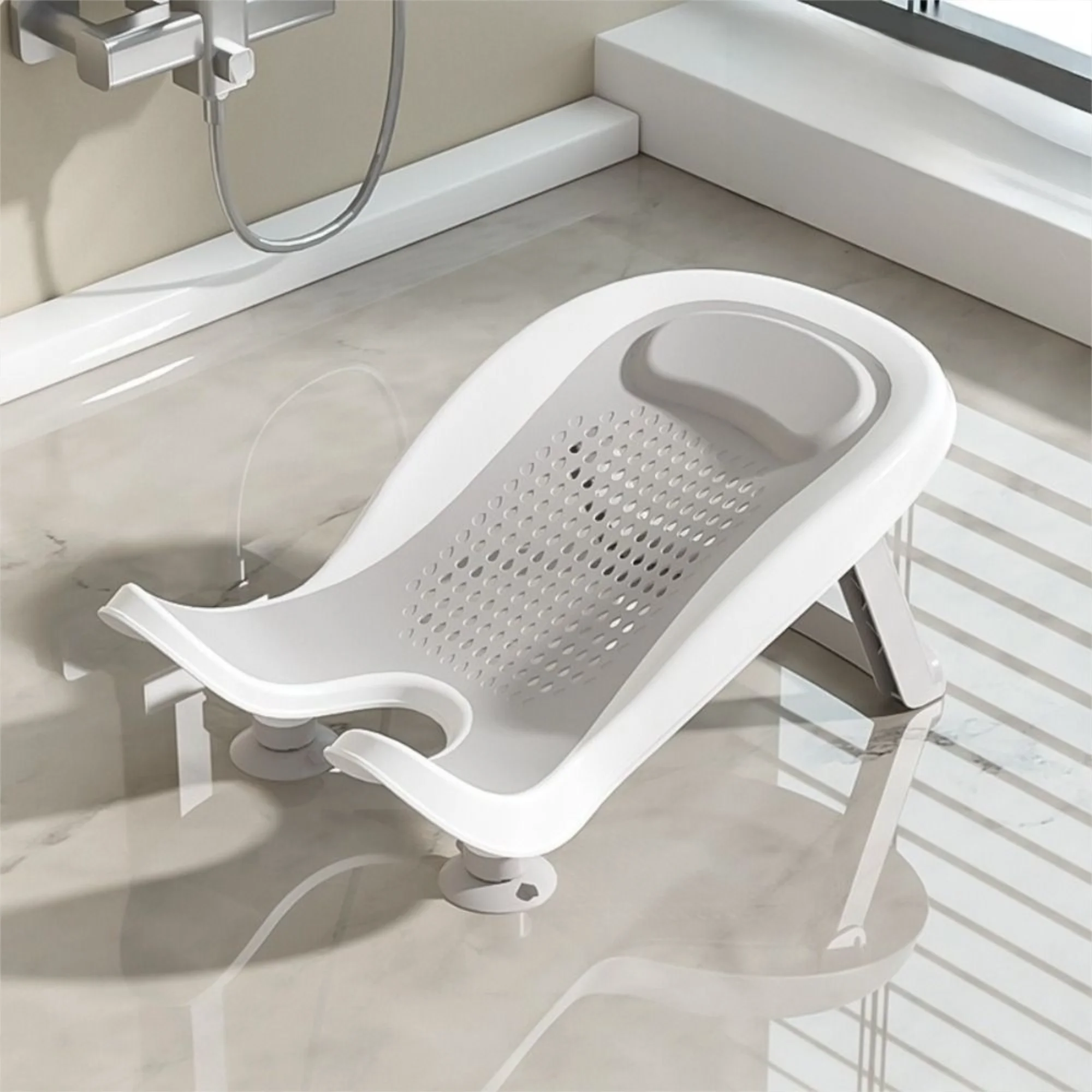 Slide image 39518f6b34a242598e0bbf08bb58937a