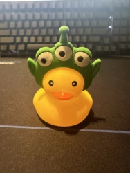 Yellow Rubber Duck Car Dashboard Ornament - Fun Decoration (1 Set)