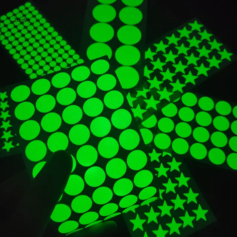 Fluorescent Stickers Luminous Wall Stickers Dots Star Glow Wall Stickers Fluorescent Wall Decals for Kids Bedroom Ceiling Home Decor Luminous Sticker
