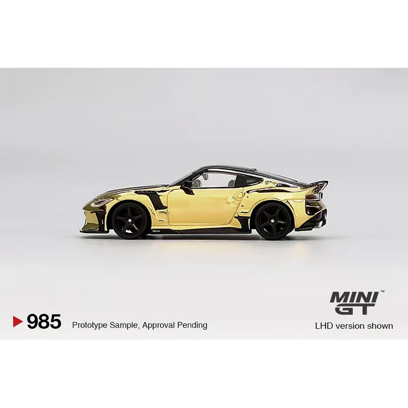 PreSale MINIGT 985 1:64 Nissan Z VeilSide FFZ400 Gold Chrome