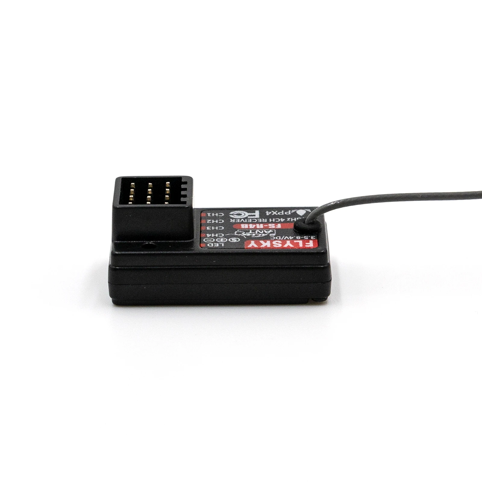 Récepteur FS-R4B 4 canaux PWM 2.4GHz ANT installé dans une voiture RC