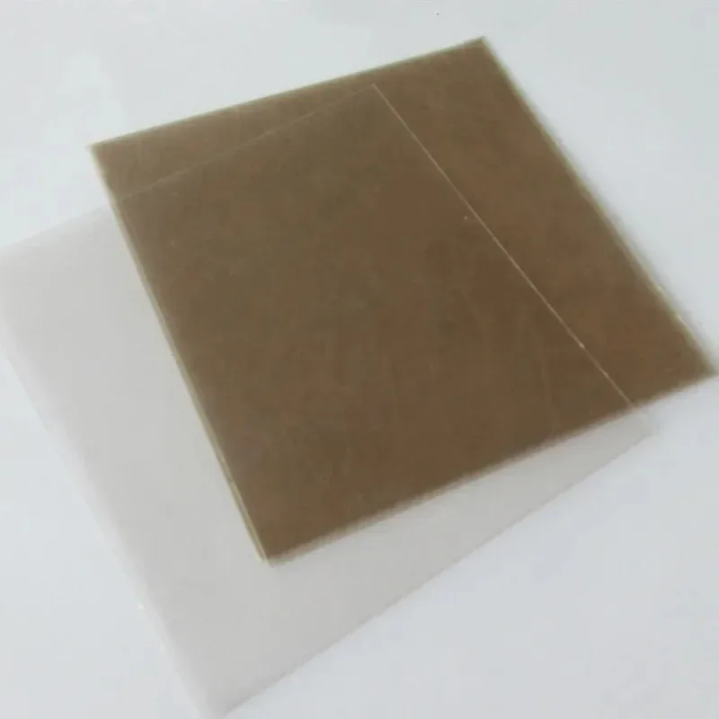 Natürliche Glimmerplatten, 10 Stück, 0,05 mm 0,07 mm, transparente Glimmer-Isolierfolie, hochtemperaturbeständige AFM/SEM-Quadratplatte