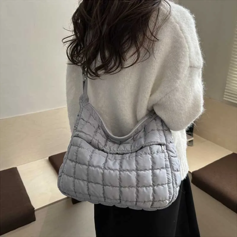 2025 New Quilted Puffer Shoulder Bag for Women Large Capacity Tote Sling Bag Fashion Casual Crossbody Satchel Bag Female Handbag 4