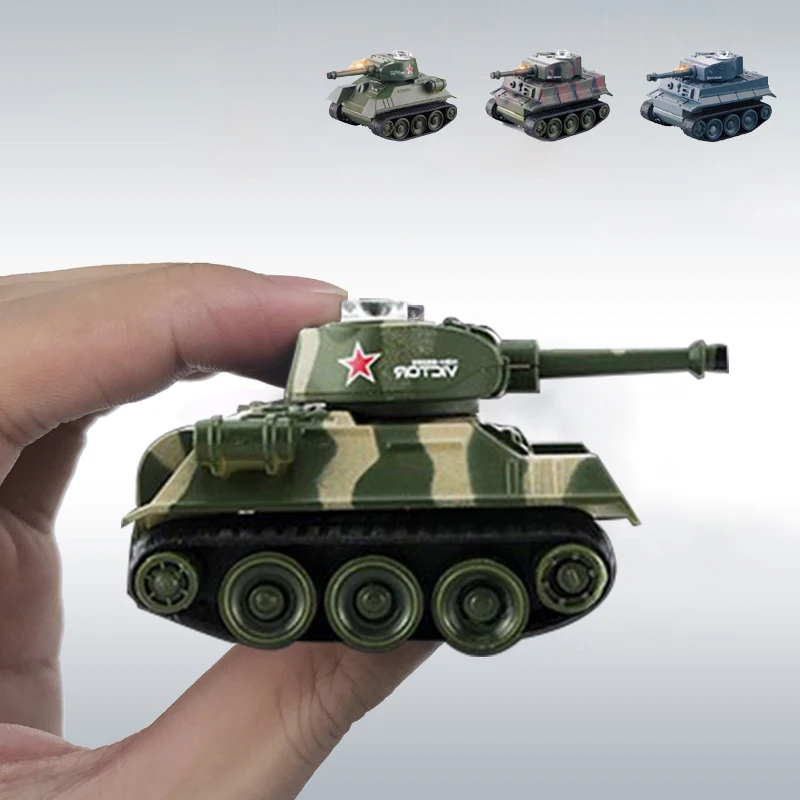 Mini char télécommandé RC 6.8cm - Camouflage rouge, bleu ou jaune