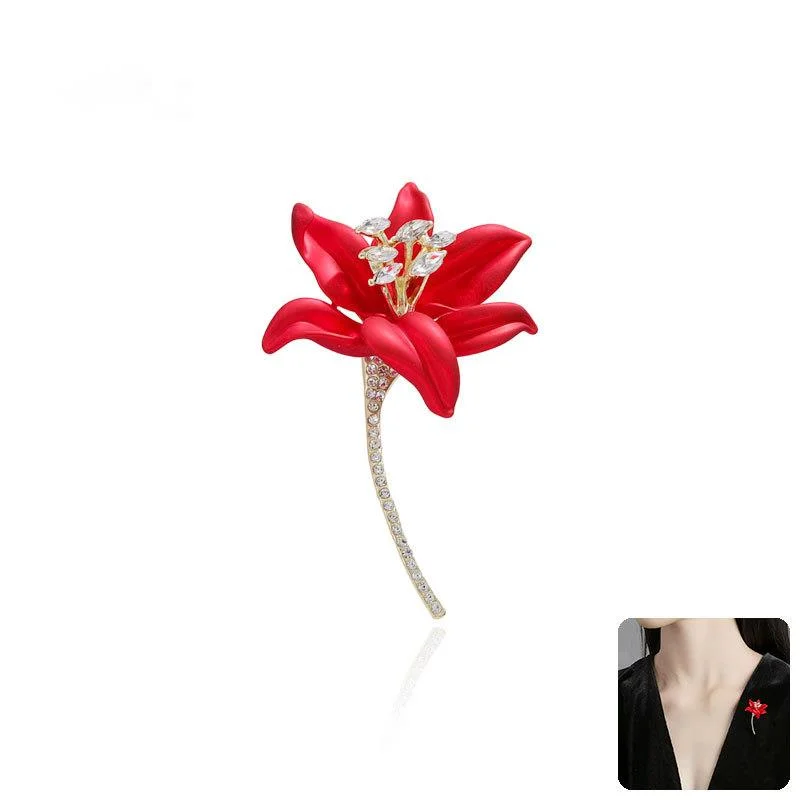 

Retro High Grate Lily Flower Brooches Three-dimensional Red Crystal Brooch Pin Evening Clothing Jewelry Ornament For Women