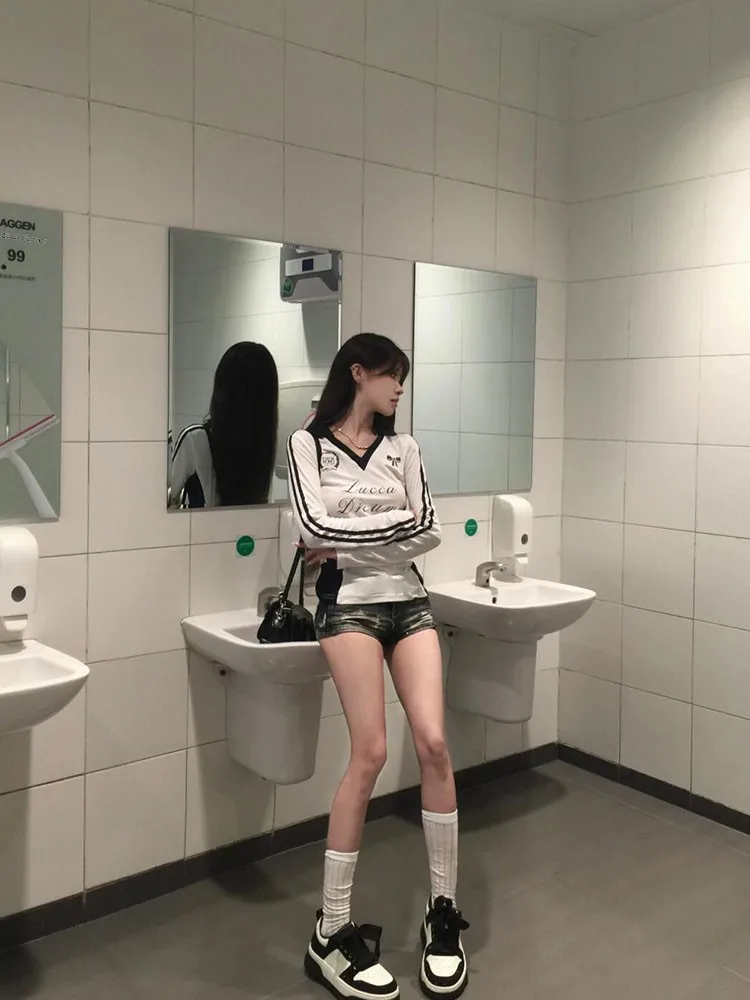 American Sle Women's Long Sve V-Ne Striped T-irt Slim Fit Waist Cinched Spor Top for Summer Commute Faion