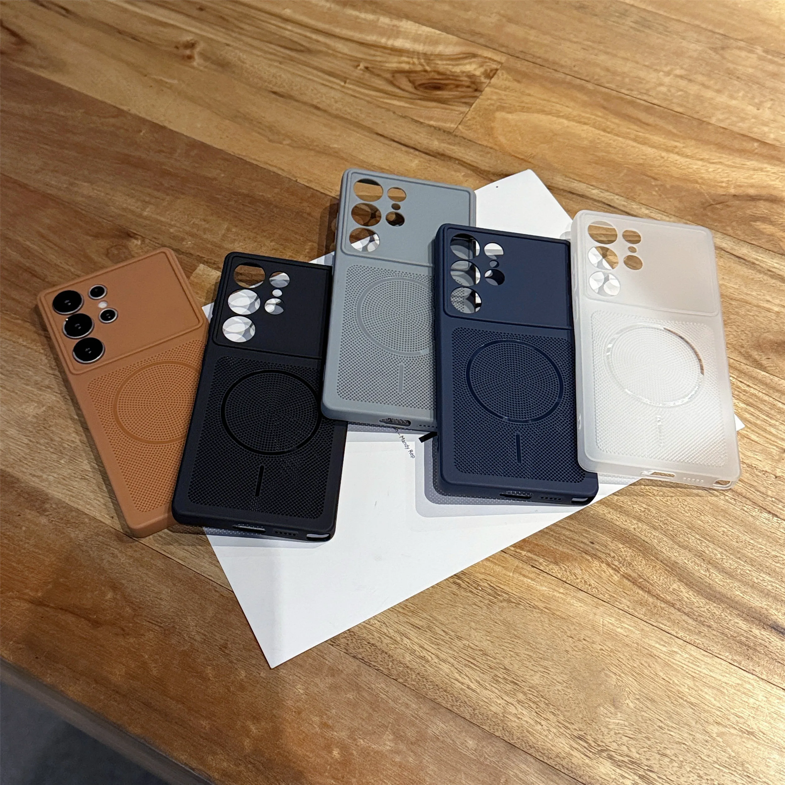 Luxury Honeycomb Breathable TPU Soft Phone Case - Shockproof Matte Cooling Cover