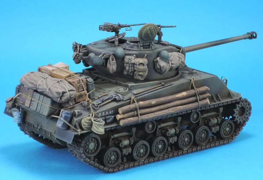 1/35樹脂モデルキットアメリカ激怒シャーマンタンク樹脂修正 (なし