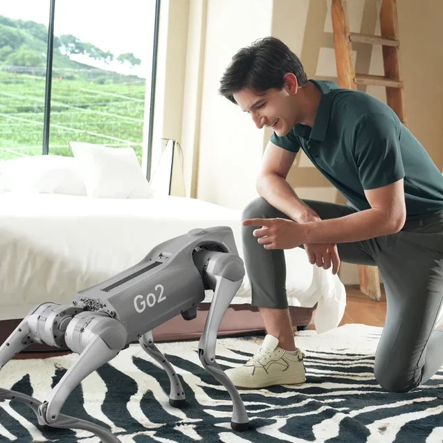 Unit*e Go2 Voice AI large model electronic embodied intelligence accompanied by bionic companion robot four-legged robot dog 4