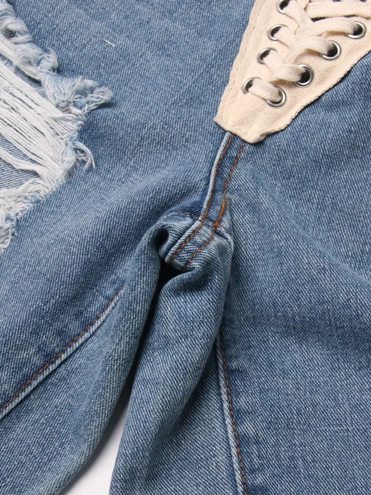 KBQ Spliced Lace Up Denim Shorts For Women High Waist Patchwork Raw Hem Colorblock Streetwear Loose Short Pants Female Fashion
