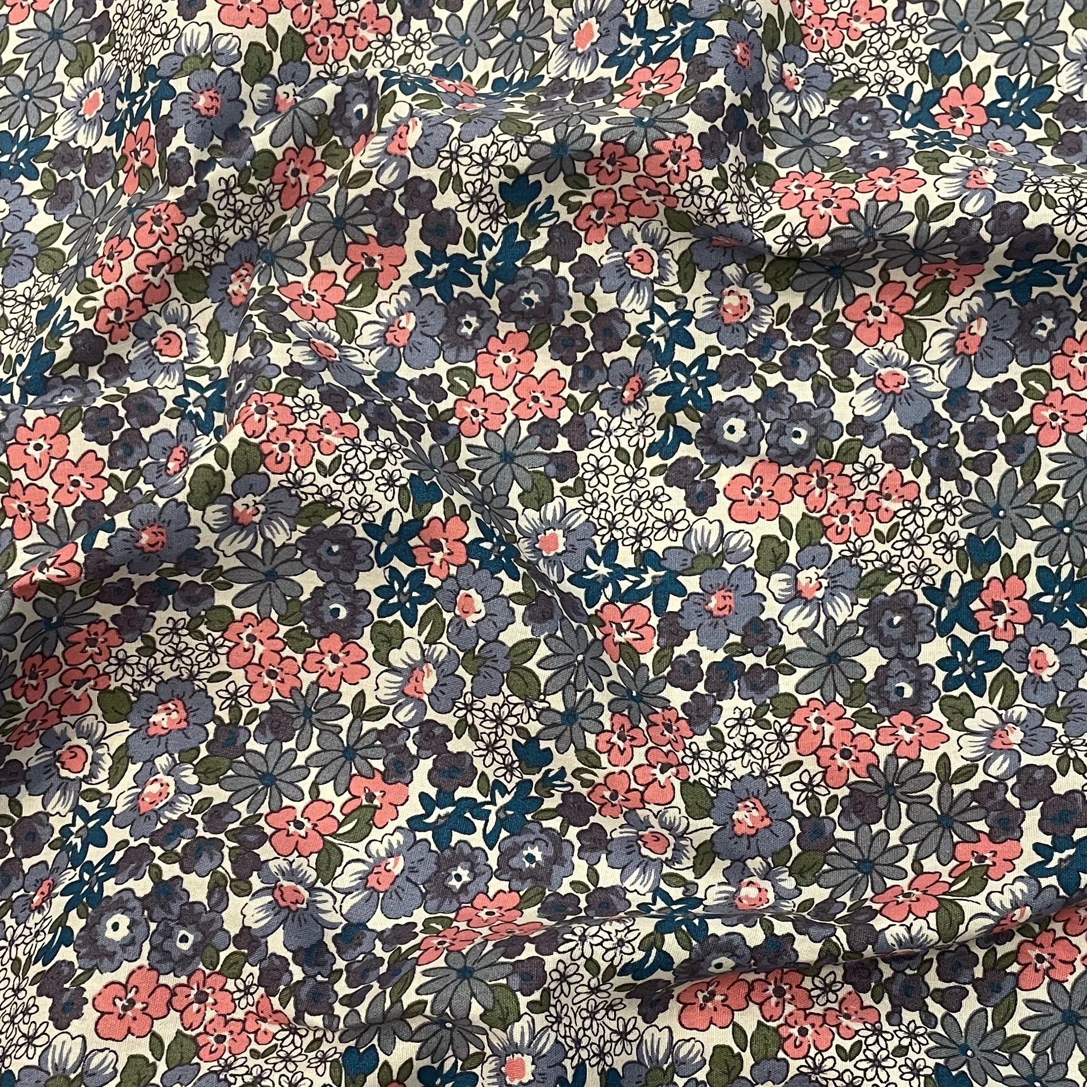 Libby Red Flowers and Plants 100% Pure Cotton 40S Like Liberty Fabric Digital Printing For Sewing Cloth Dresses Skirt Kids Design cotton fabric