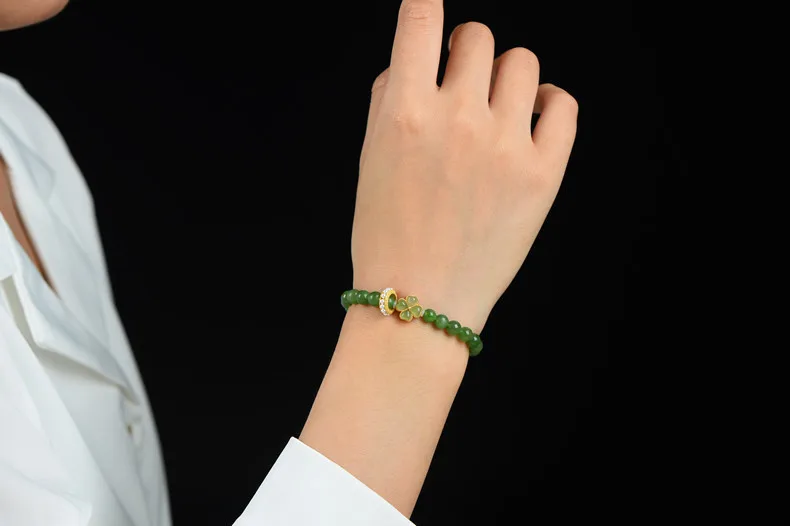 Glück Vierblättriges Kleeblatt Weibliche Natürliche Hohe Qualität Hetian Jade Armband Mode Damen Schmuck Hand Zubehör Geburtstag Geschenk – Detail 3