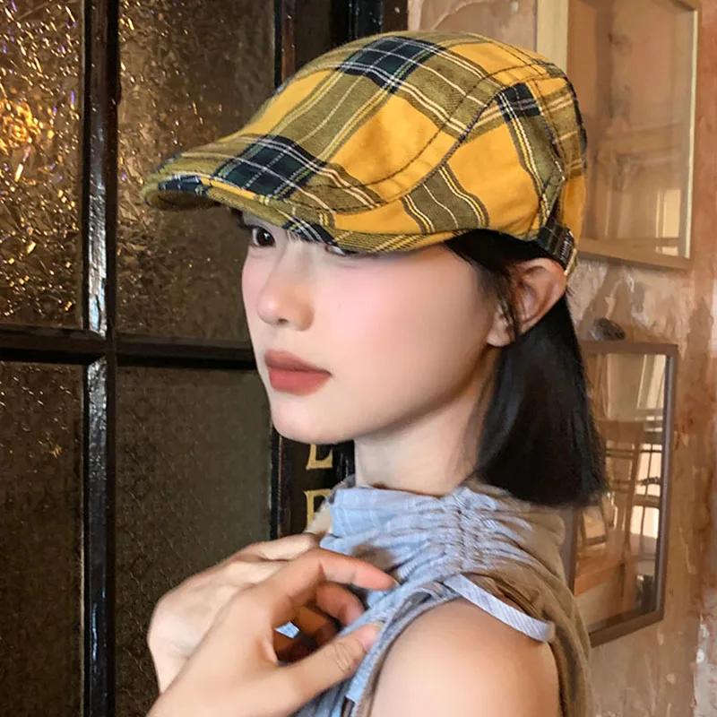 RICYGVM Japanese Retro Plaid Forward Hat for Women Beret