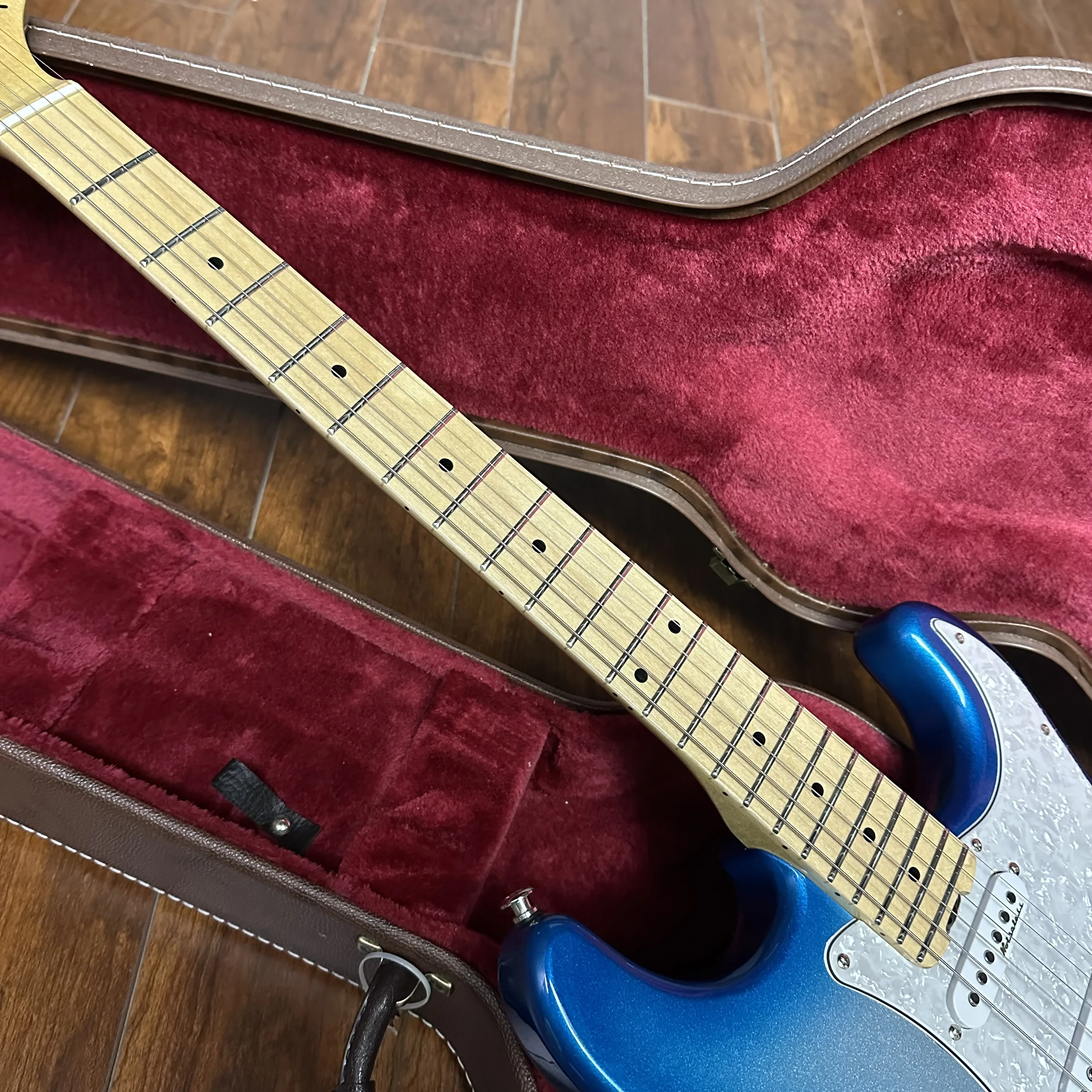 Factory shop Newest Vintage blue ST guitar Only guitar