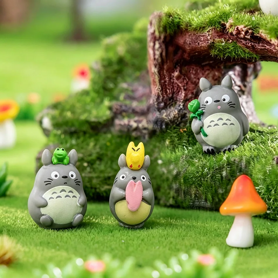 Anime Totoro Figure Mini Statues - Cute PVC Room Ornaments and Collectible Toys