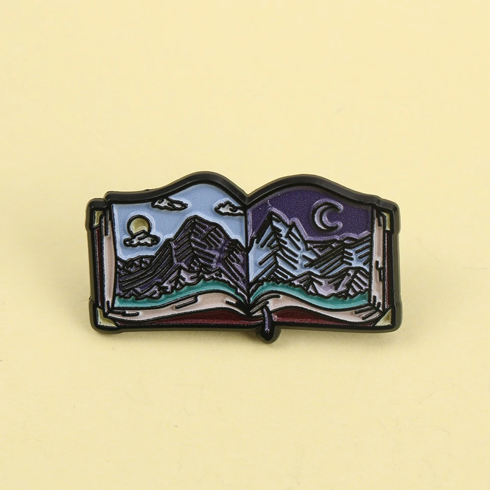 Outdoor Landschaft Buch Form Emaille Metall Lustige Anstecknadeln Broschen Abzeichen Rucksack Kleidung Dekorative Schmuck Geschenk für Freunde