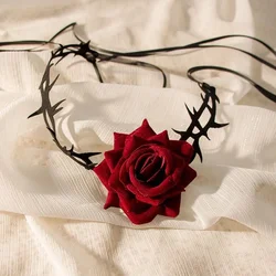 Gothic Rose Thorn Necklace - Elegant Halloween & Carnival Accessory (Red rose)