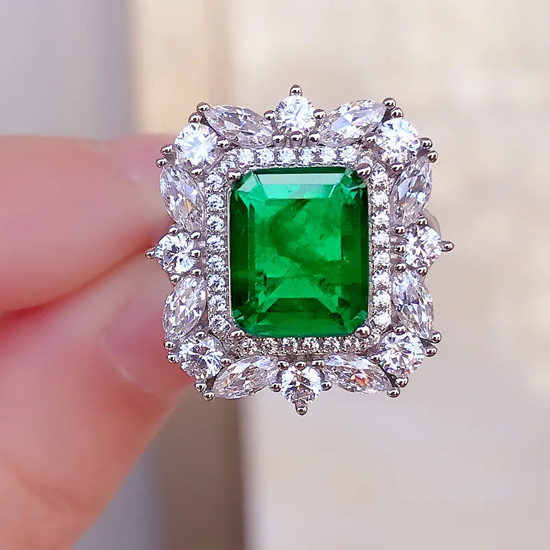 

Boutique Jewelry 2024 New Grandmother Green Gemstone Retro Bride Set with Horse Eye Diamond S925 Silver Ring