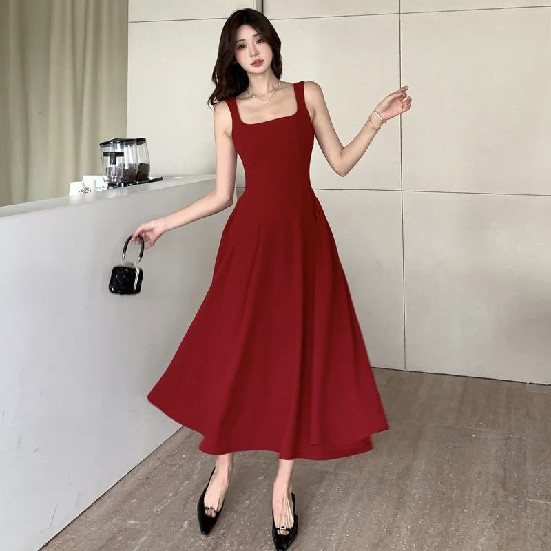 Why This Red Suspenders Dress Is My Go-To Choice for Weddings, Parties, and  Summer Evenings