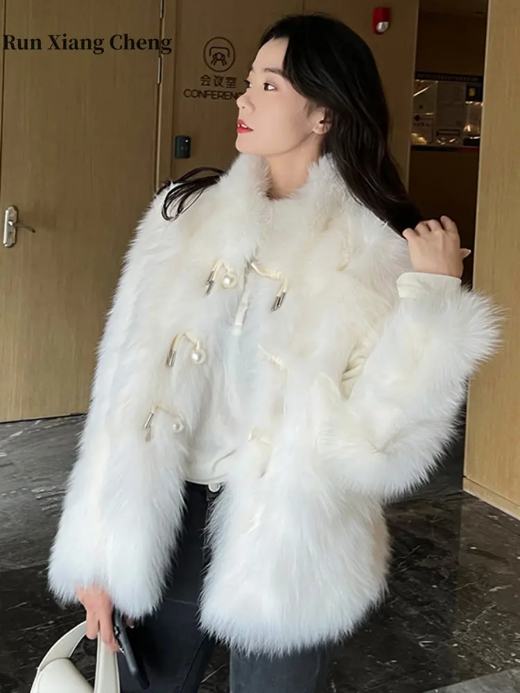 Women's Winter Coat 2023 New Faux Fox Fur Coat Luxury Designer Oversize Short Elegant Stand Collar Fashion Fluffy Plush Jacket