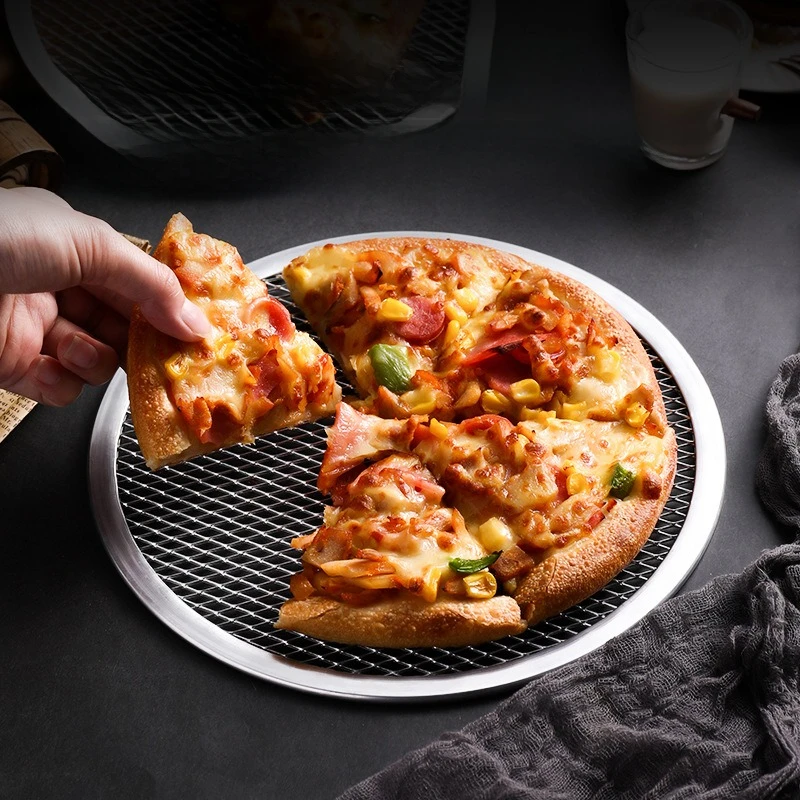 Hot 8/9/10/12/13inch Aluminum Pizza Pan Pizza Baking Screen Mesh Pizza Tray with Hole for Oven Bakeware Outdoor Barbecue Mat image 4
