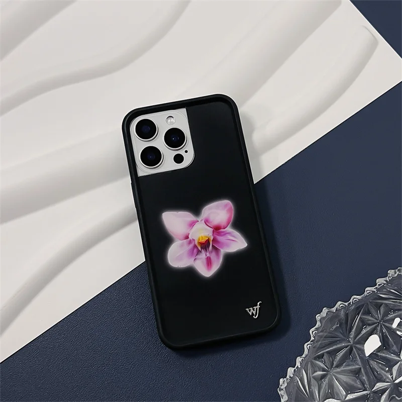 Wildflower 3D Five-Pointed Star Phone Case with Cute Skull and Dragon Cartoon Design