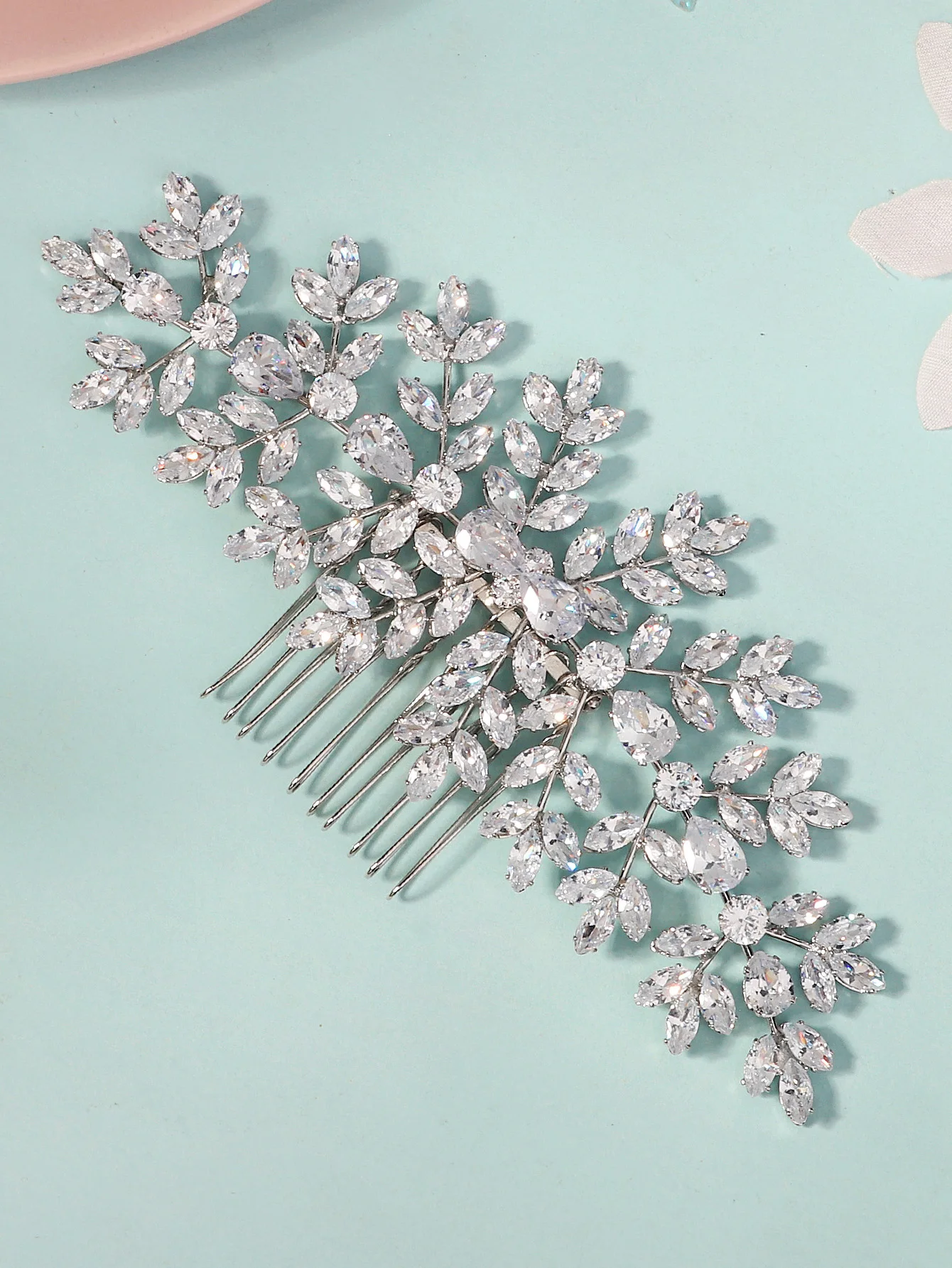 Splitter Zirkon Kristall Braut Haarkamm Exquisite Blumen Haarspange für Mädchen Hochzeit Haarschmuck Kopfbedeckung als Geschenk – Detail 11