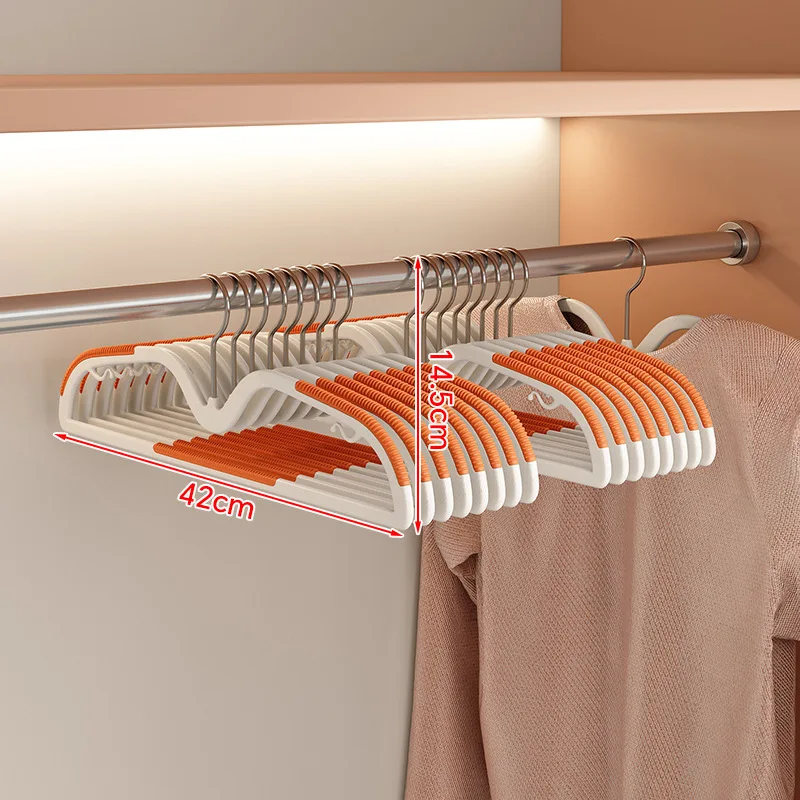 Short Neck Non Slip Plastic Hanger Image 10