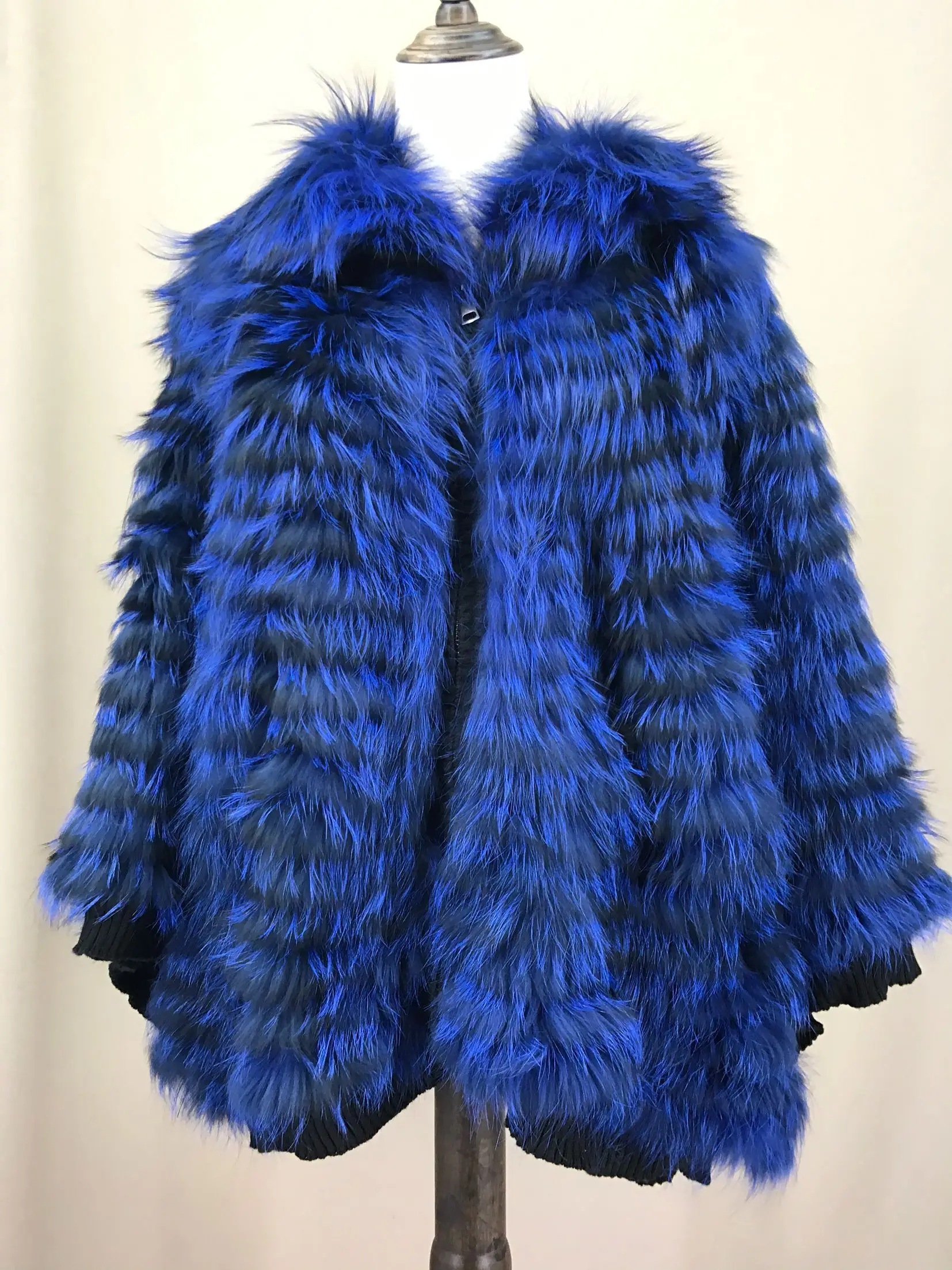 Women's Real Silver Fox Fur Cape Shawl Coat Furry Luxurious Fluffy with Fur Collar Wool Lining Cuffs Stole Crop Jacket 210727
