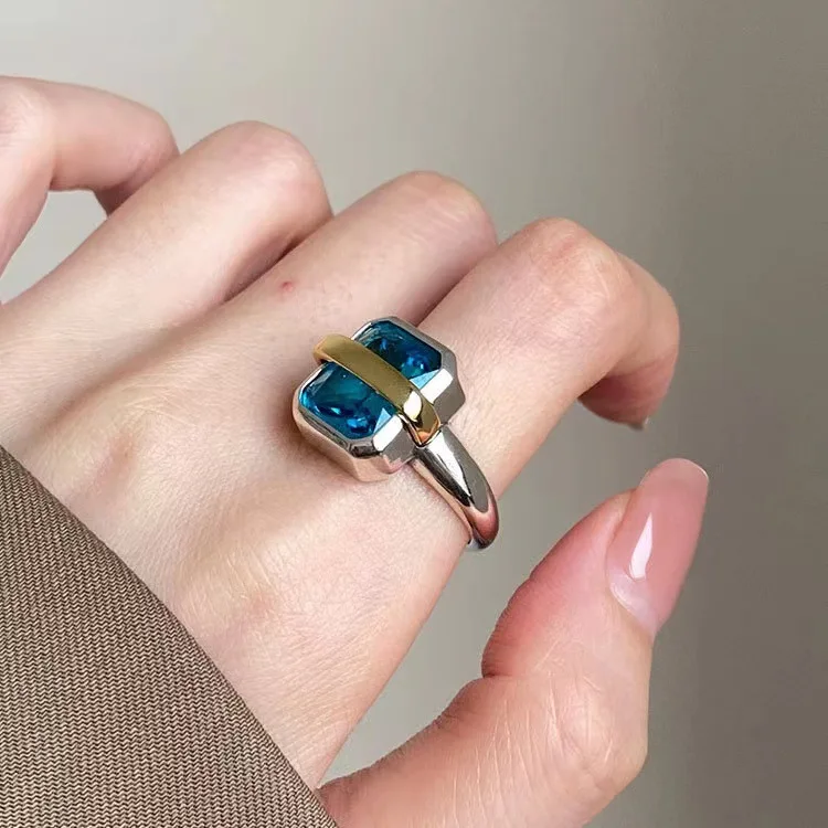 

Luxury Two Tone Princess Cut Aquamarine Rings Engagement Wedding Ring Bride Rings Gems Stone Crystal Rings Charm Female Jewelry