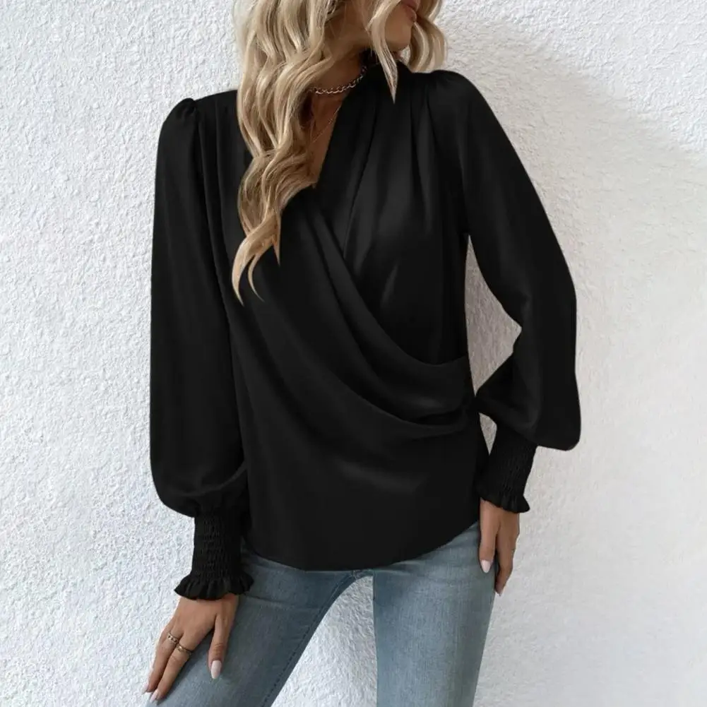 

Chic Style Women Top Chic Lantern Sleeve Women's Tops Elegant V-neck Shirts for Commuting Parties in Soft Solid Colors Holiday