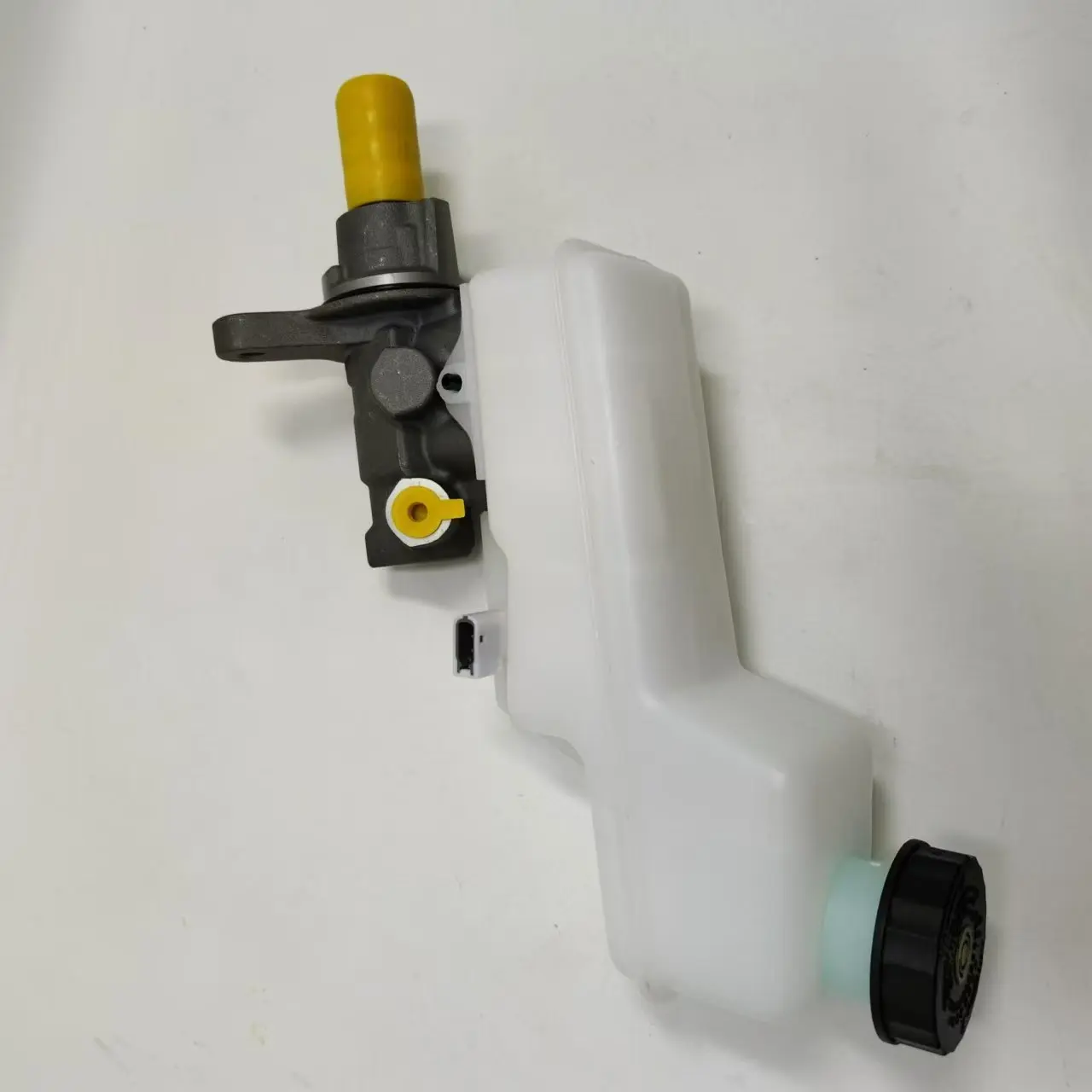 Car Brake Braking Master Pump For GEELY Emgrand EC8 EC820 EC825