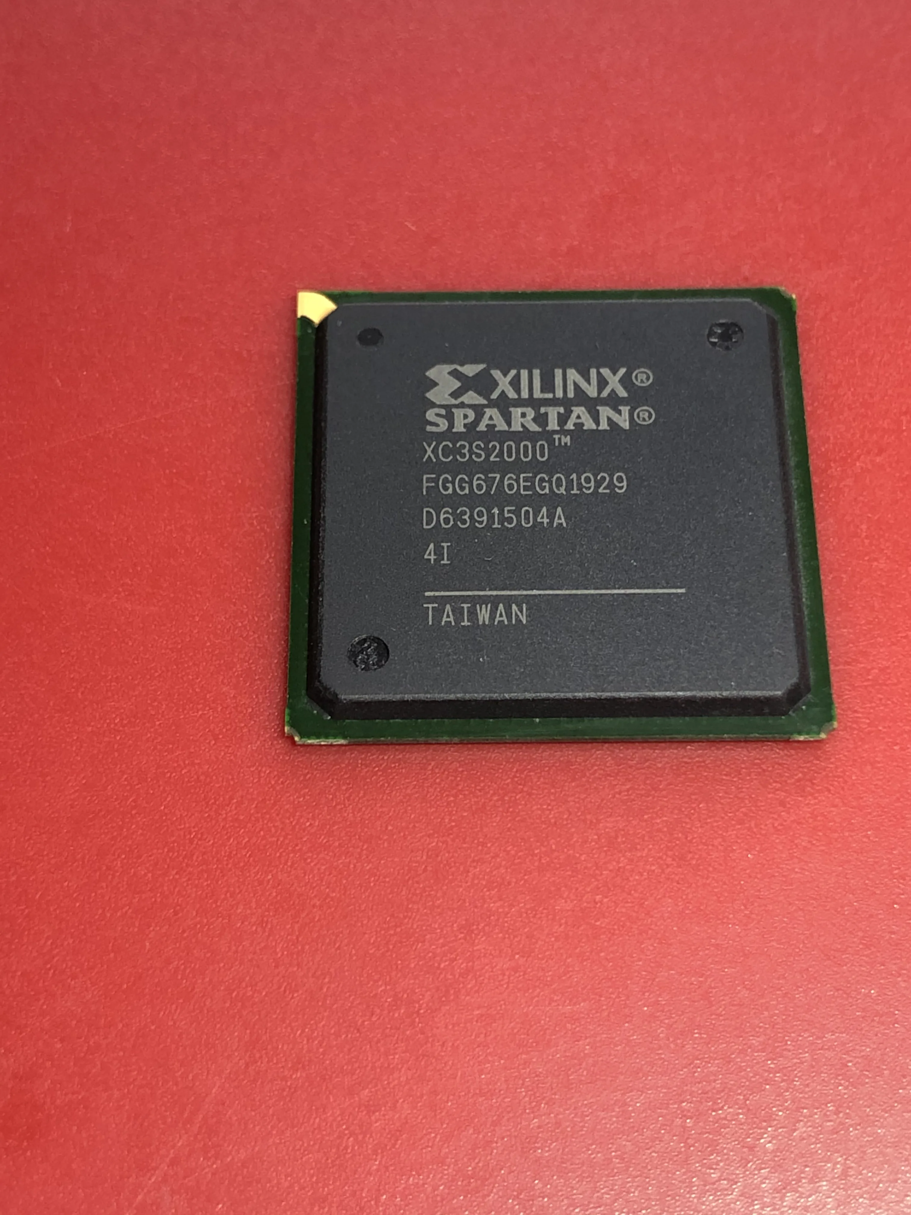 

XC3S2000-4FGG676C XC3S2000-4FGG676I XILINX FPGA CPLD XC3S2000-5FGG676C