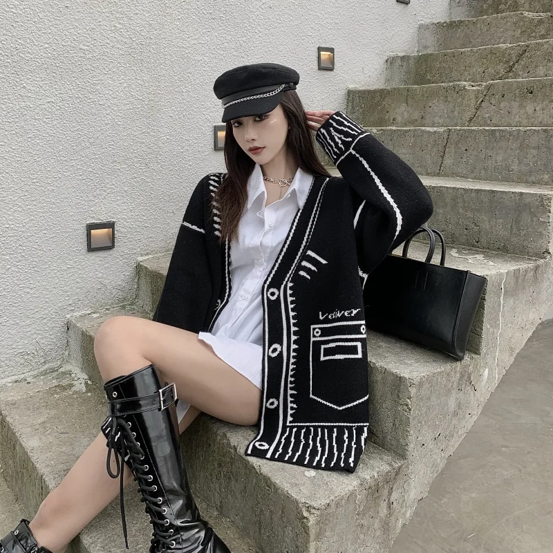 Retro Loose Graffiti Cardigan Knitted Jacket Long V Neck Autumn Winter Knitted Sweaters Tops Solid Casual Pull White Black Coats 6