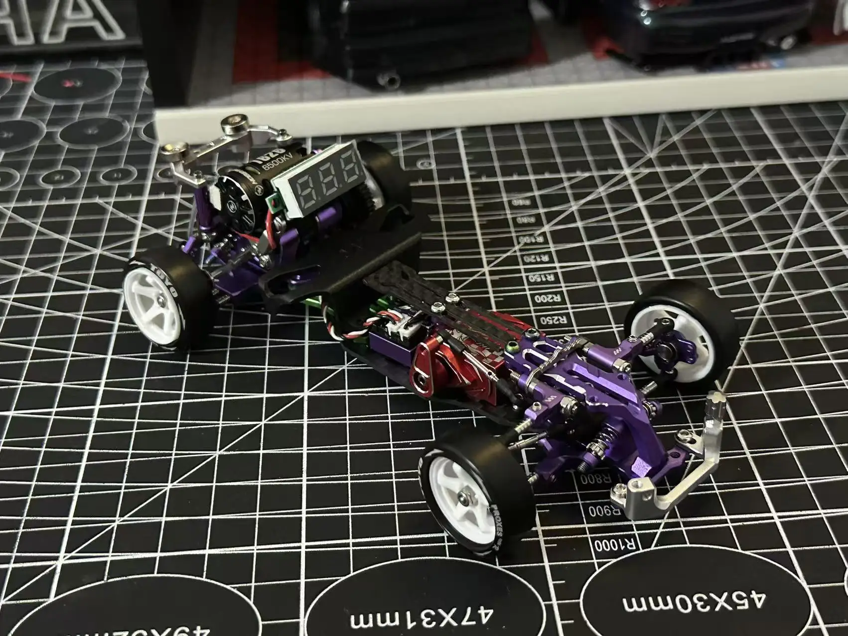 Voiture RC 4x4 Tout Terrain - Kit Pièces Détachées Couleurs