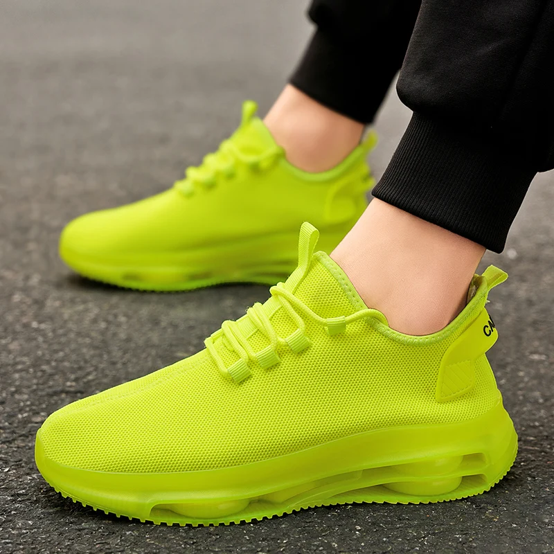 A Pair of Casual Sports Shoes for Men and Women, Road Running Shoes for Men and Women, Knitted Breathable Upper, Pvc Non-Slip Air Cushion Soles, Shock Absorption and Durability, Suitable for Daily Outdoor Running, Jogging, Hiking Shoes for All Seasons