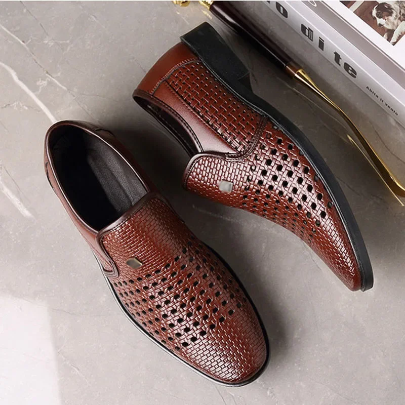 Leather Shoes Men's Leather Sandals Casual Soft Sole Breathable Business Low Heel Hollow Out Dress