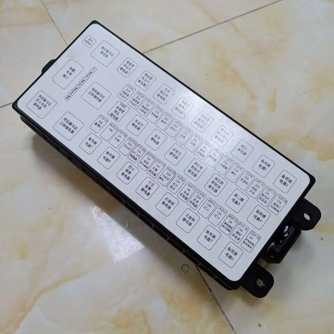 

SK200-8 SK210-8 SK230-8 SK250-8 Excavator Electric Parts Fuse Box YN24E00016F2 YN24E00019F1 YN24E00016S004