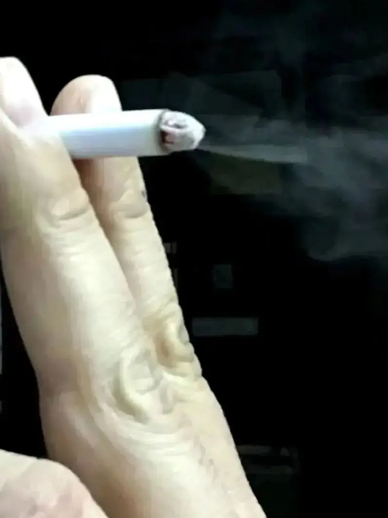 Fake Puff Cigarettes Costume Accessory 3.25" Durable & Realistic Ideal For Themed Parties & Theatrical Performances