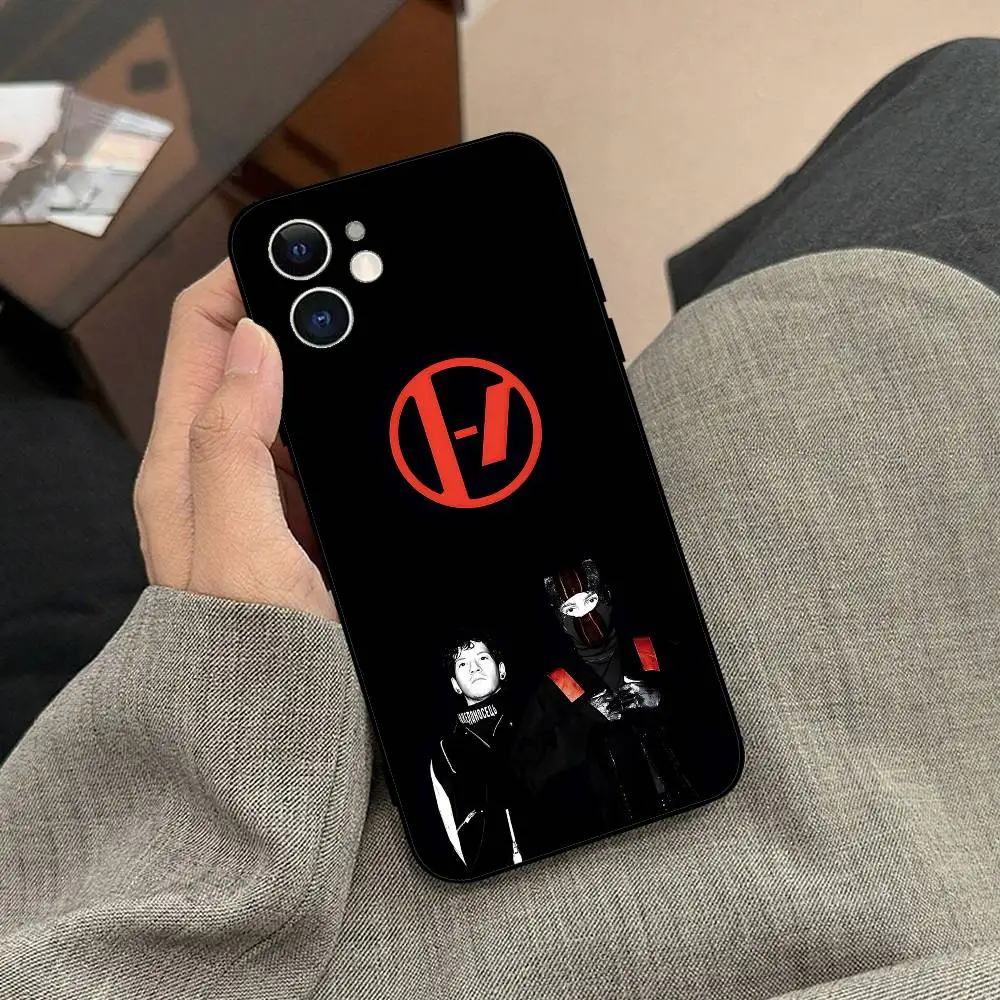 Coole Twenty One T-Pilots Handyhülle Schwarze Handyhülle für IPhone 17/16/15/13/14 Pro Max/ 11Plus/X/Xr/Xs Max 13mini – Detail 6
