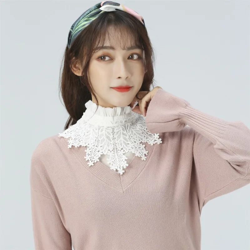 Vintage Lace Floral Detachable Stand Collar for Women - Elegant White False Blouse Collar